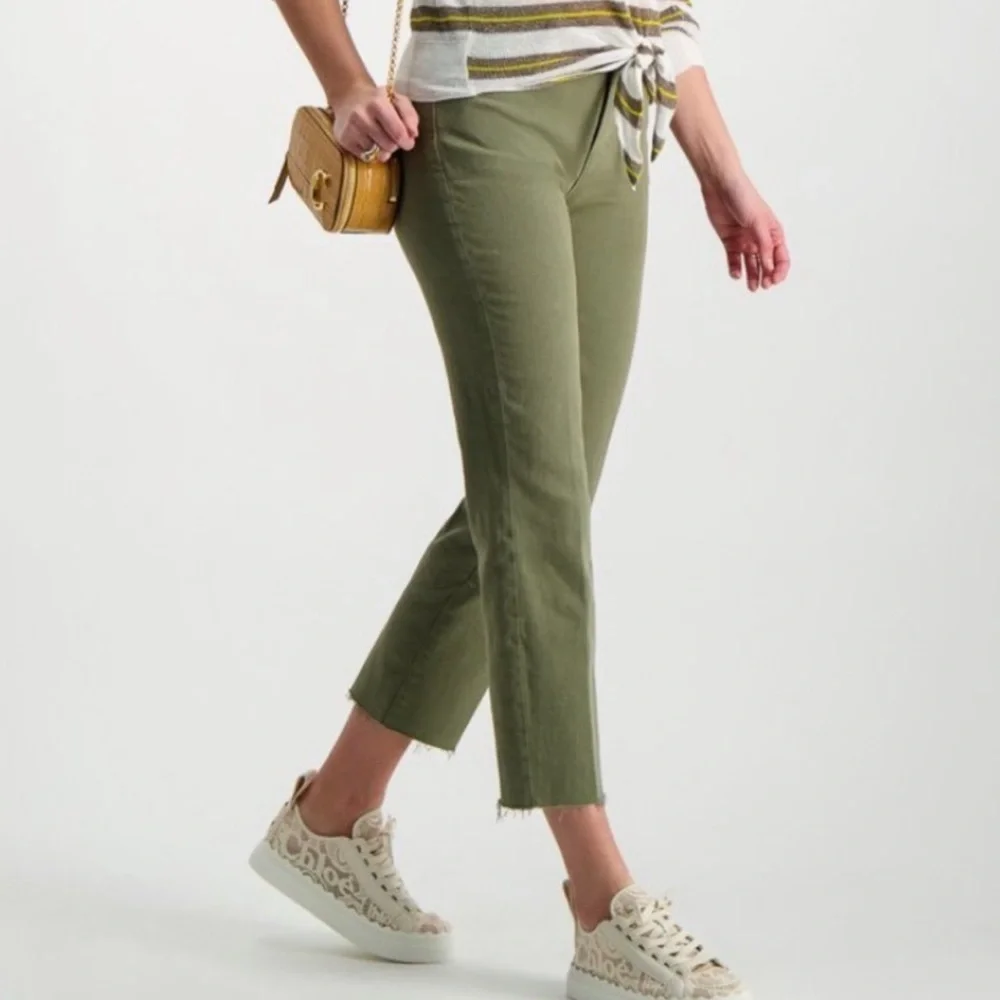L’agence Sada H/R Crop Slim Jean in Basil
